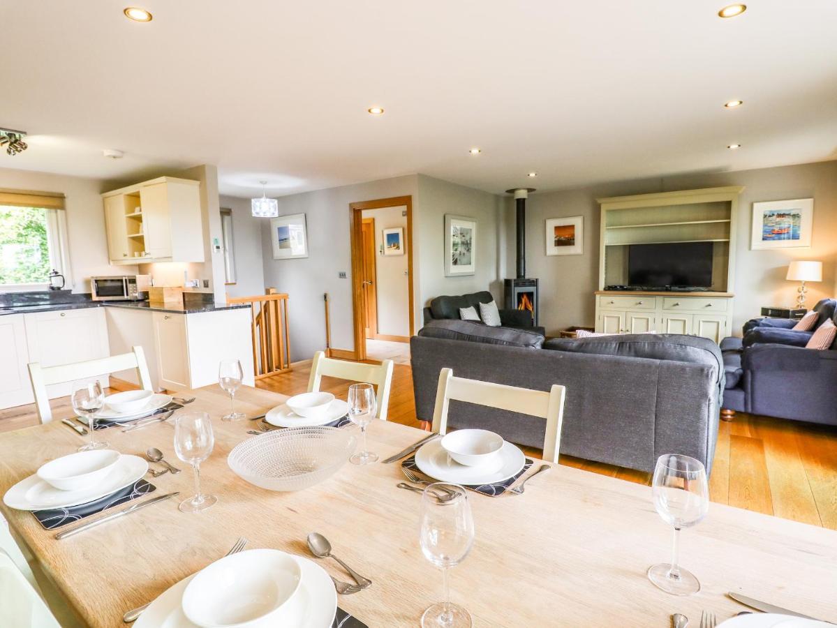 Swandown, 20 Poldon Villa Chard Buitenkant foto